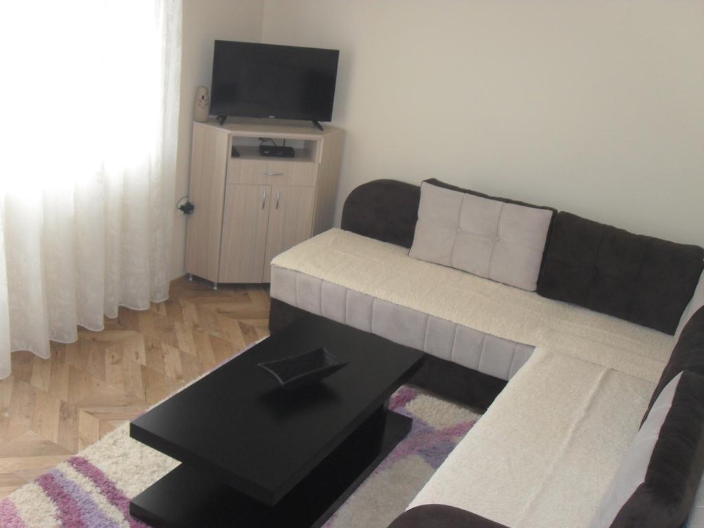 Guest House Baranin Pitomine Zabljak  Exterior photo